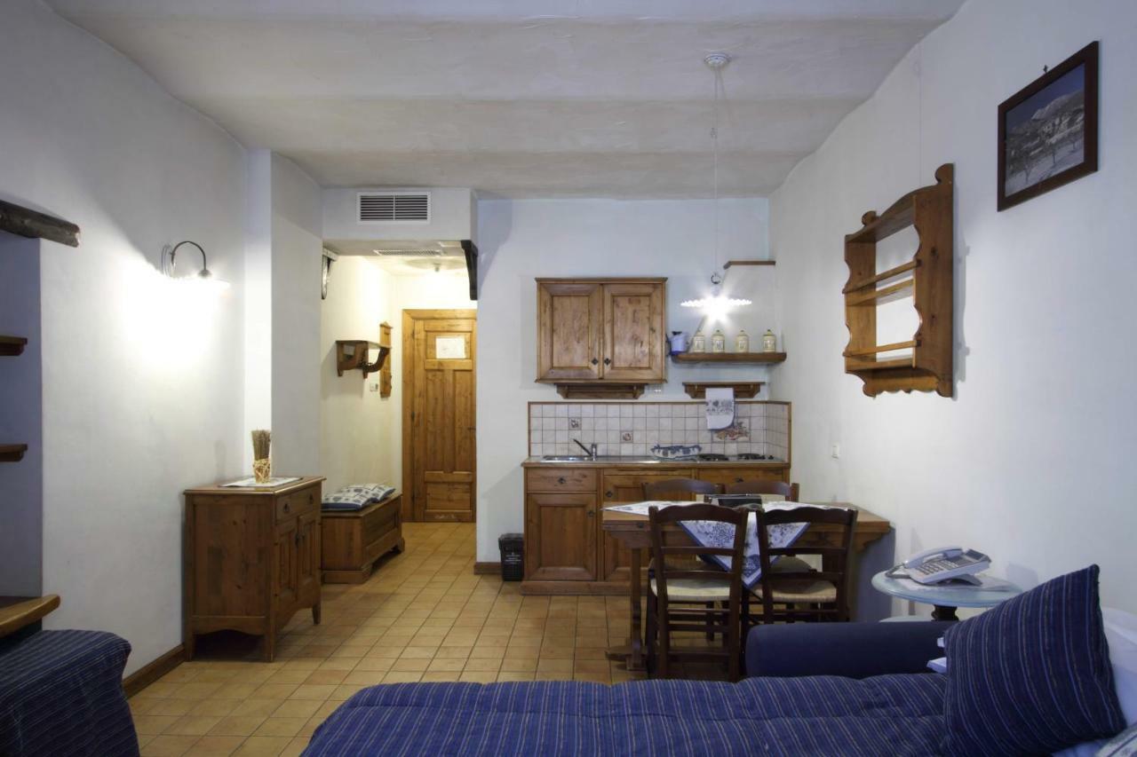 דירות רוקרזו Residenza Dei Maestri מראה חיצוני תמונה