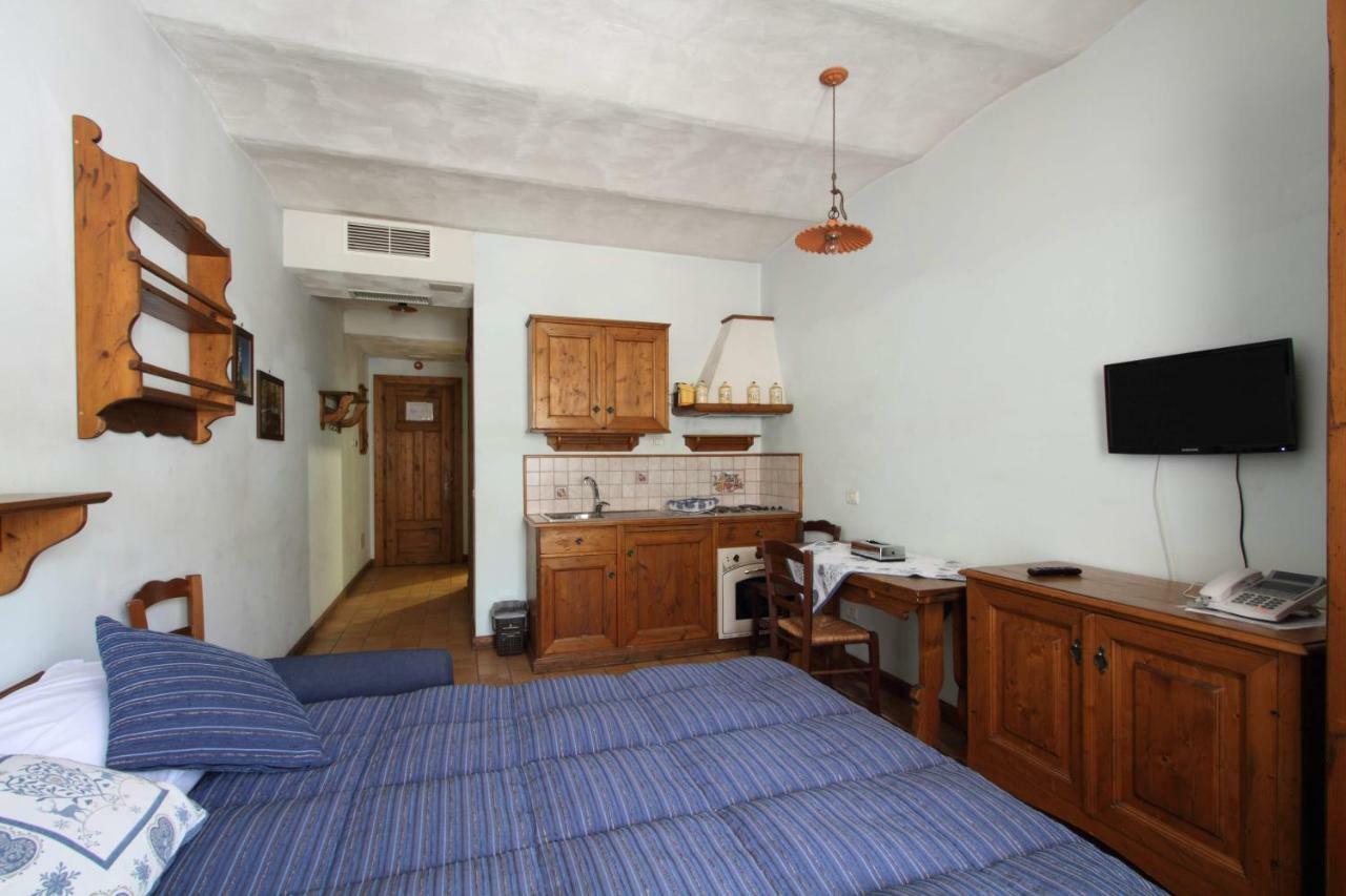 דירות רוקרזו Residenza Dei Maestri מראה חיצוני תמונה